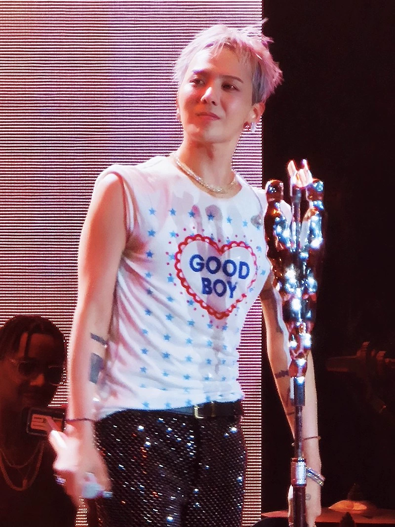 G-DRAGON BIGBANG | Футболка белая S-2XL (CLO-BB-TEE-GD-2)