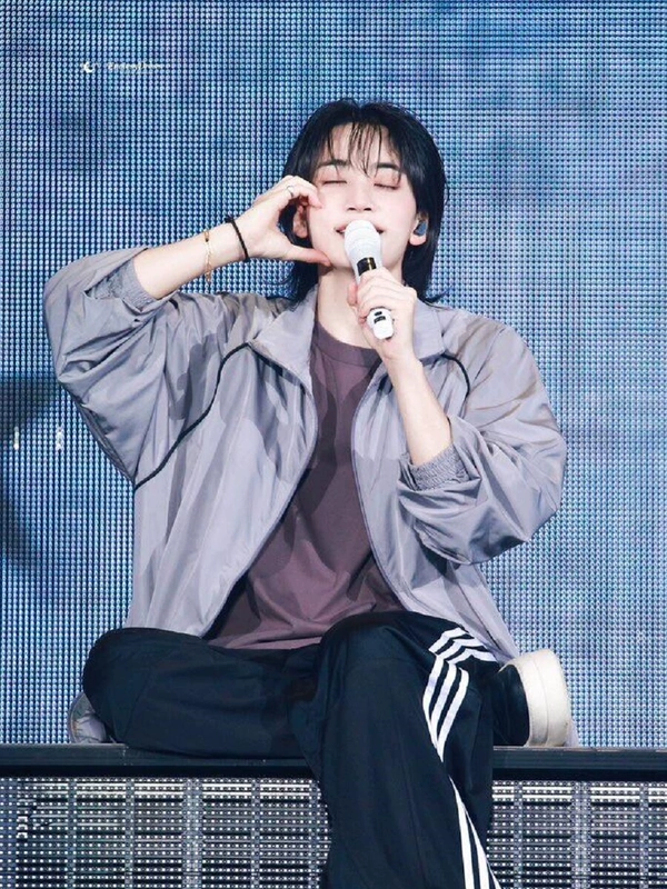 SEVENTEEN | Куртка S-XL (CLO-SVT-JACKET-GRP)