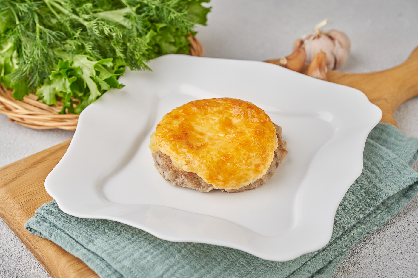 Ватрушка мясная 80г