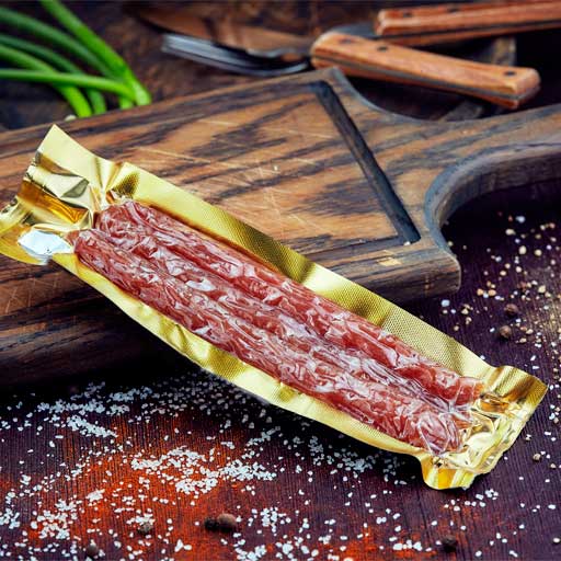Колбаски С/К из мяса птицы 100гр