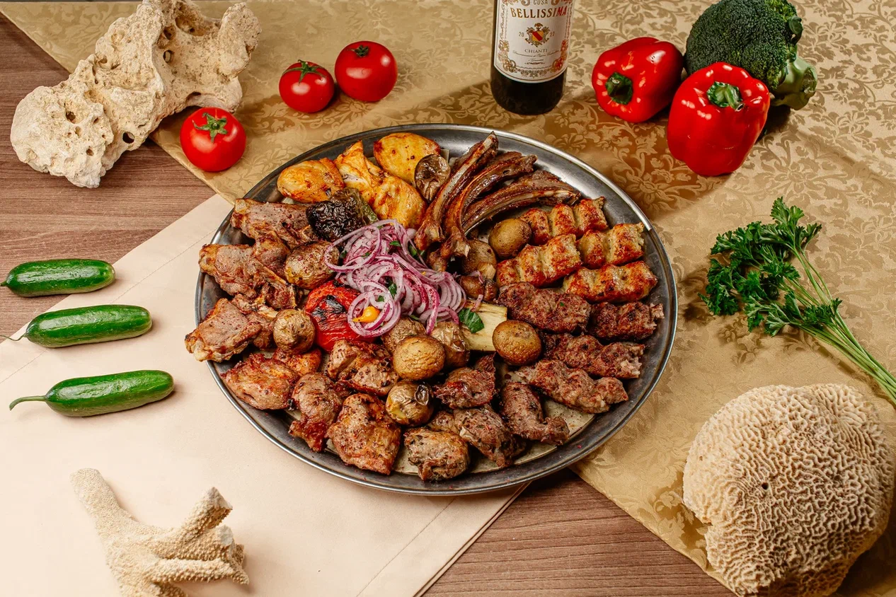 Шашлык из мяса и птицы