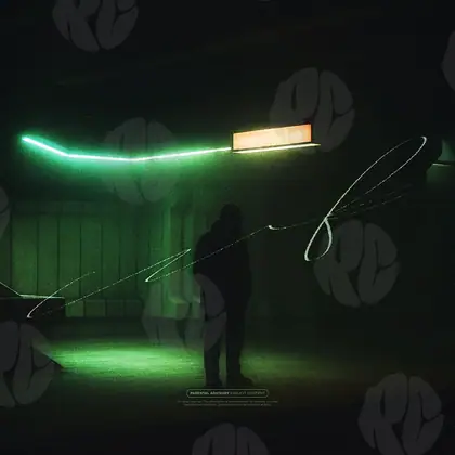 Обложка для трека «Lonely Glow»