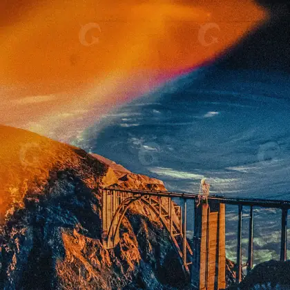 Portada para canción «Orange Bridge»: puente y montaña; color naranja
