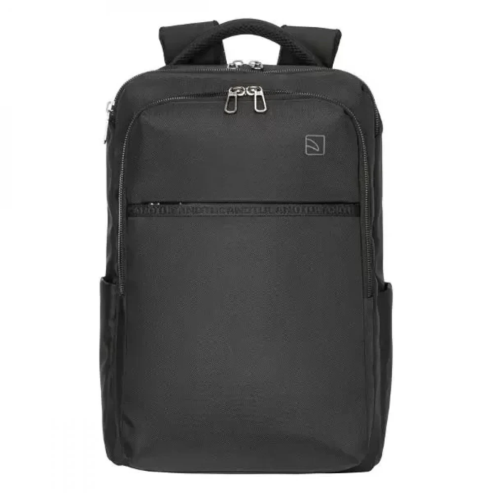 The Laser backpack for 15.6" laptops and 16" MacBooks, made from water-resistant resin-coated fabric obtained from recycled plastic, features a compact design and excellent pocket organization.