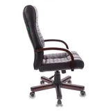 Кресло руководителя Бюрократ KB-10/WALNUT черный искусственная кожа крестовина металл