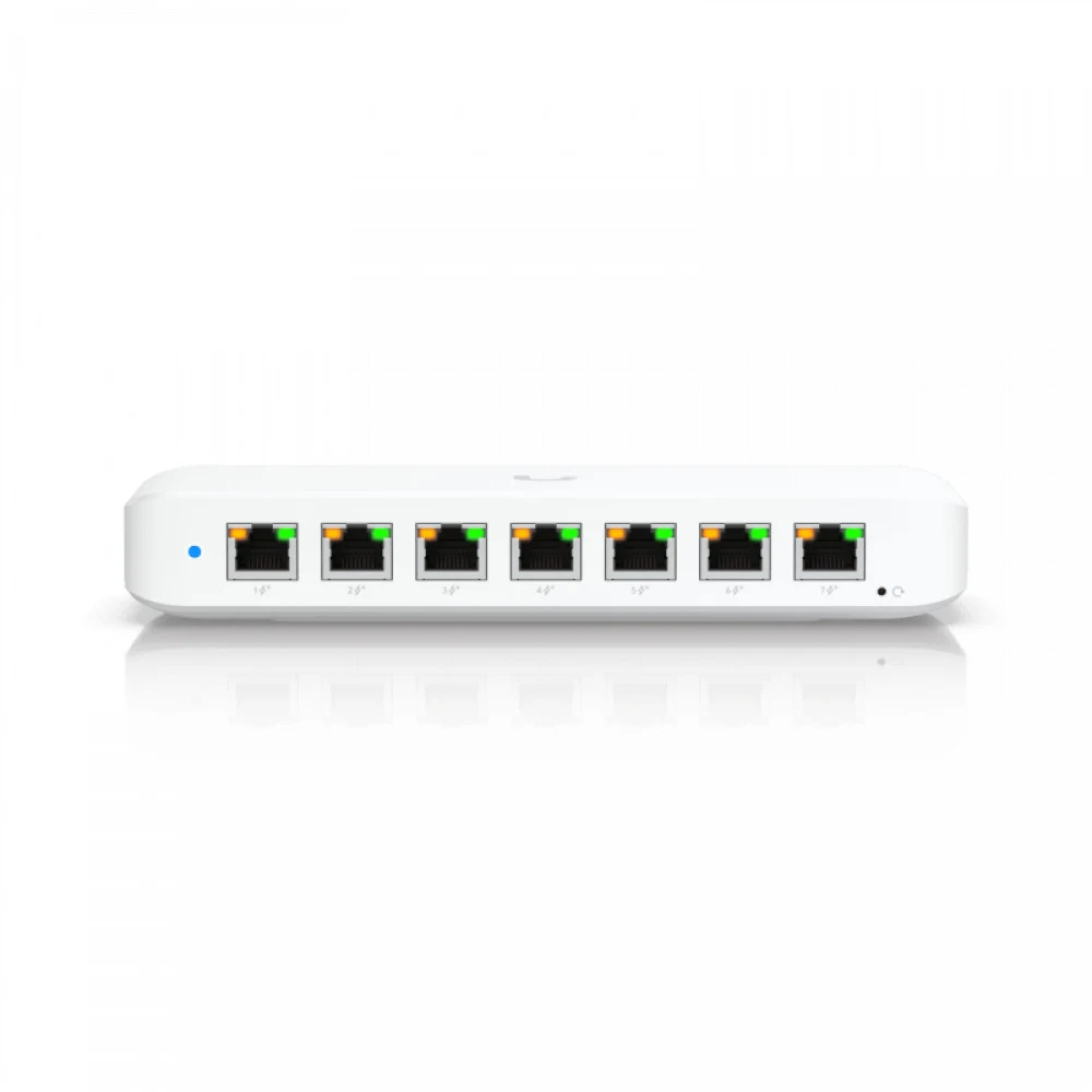 Сетевой Коммутатор, Ubiquiti, USW-Ultra, UniFi, Управляемый L3, 7 портов 10/100/1000Mbps output PoE+, 802.3af/at, PoE бюджет до 42W, 1xGbE PoE++ input port, Настольный/настенный