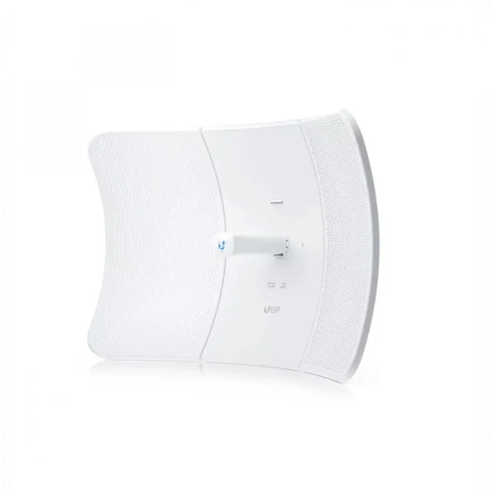 Ubiquiti LTU-XR 5 GHz LTU client that establishes extremely long-distance wireless links with an LTU Rocket serving as its base station.