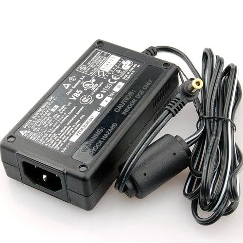 IP Phone power transformer for the 89/9900 phone series ( кабель питания CP-PWR-CORD-CE= в комплект не входит)