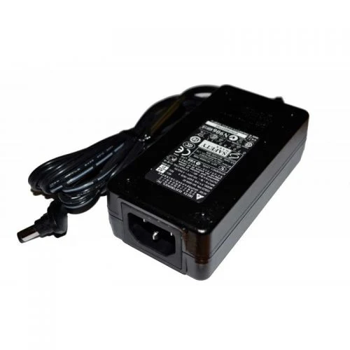 IP Phone power transformer for the 7900 phone series ( кабель питания CP-PWR-CORD-CE= в комплект не входит)