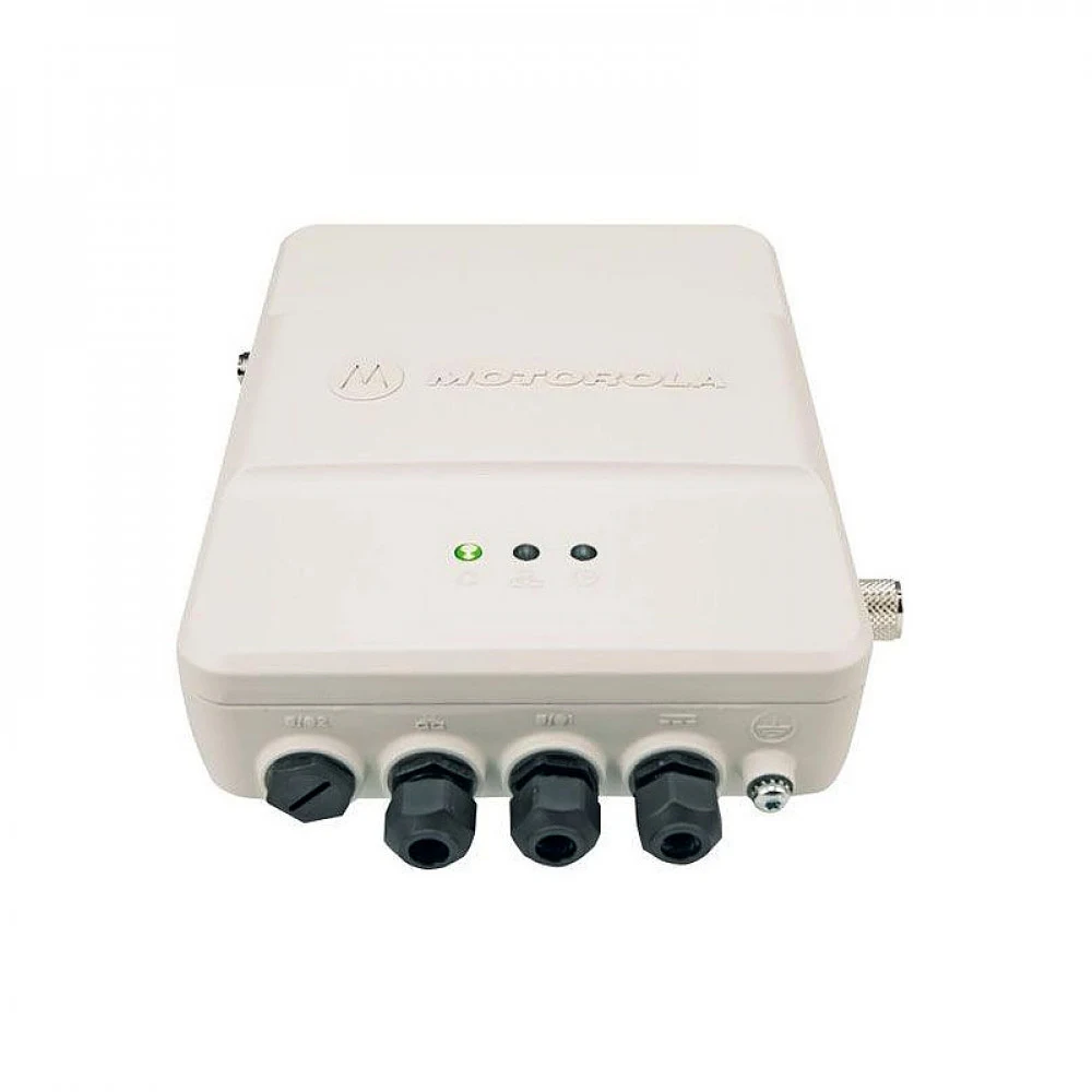 Ретранслятор Motorola SLR1000 400-527МГц, 10Вт, 100% цикл, IP65, опция HKVN4490A