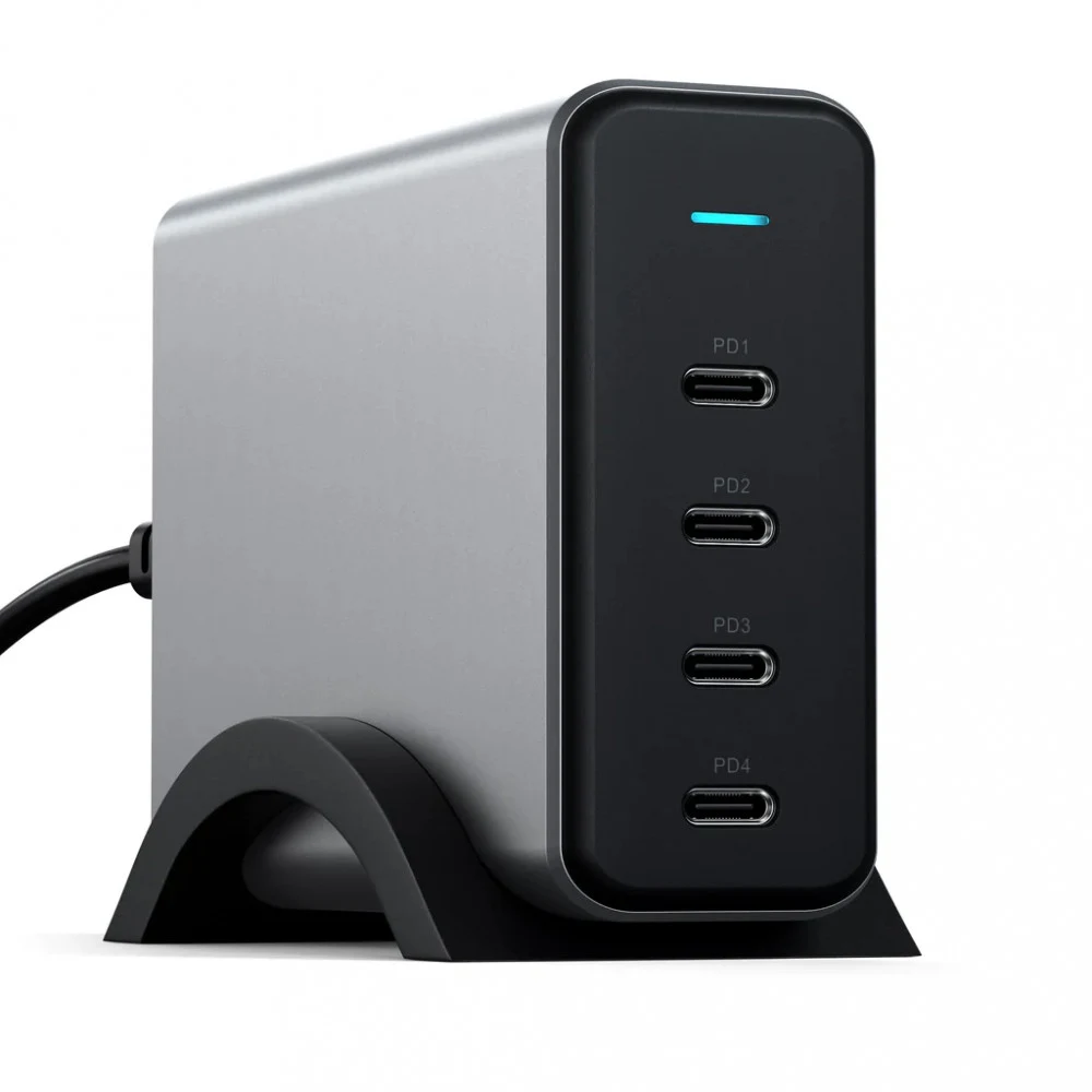 Сетевое зарядное устройство Satechi 165W USB-C 4-Port PD GaN Charger. Цвет - Серый космос.