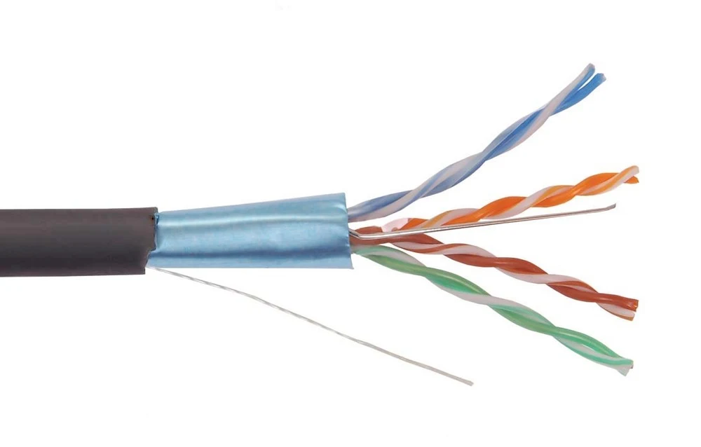 Кабель информационный ITK LC3-C5E04-339 кат.5E FTP 4 пары 24AWG LDPE внешний 305м черный