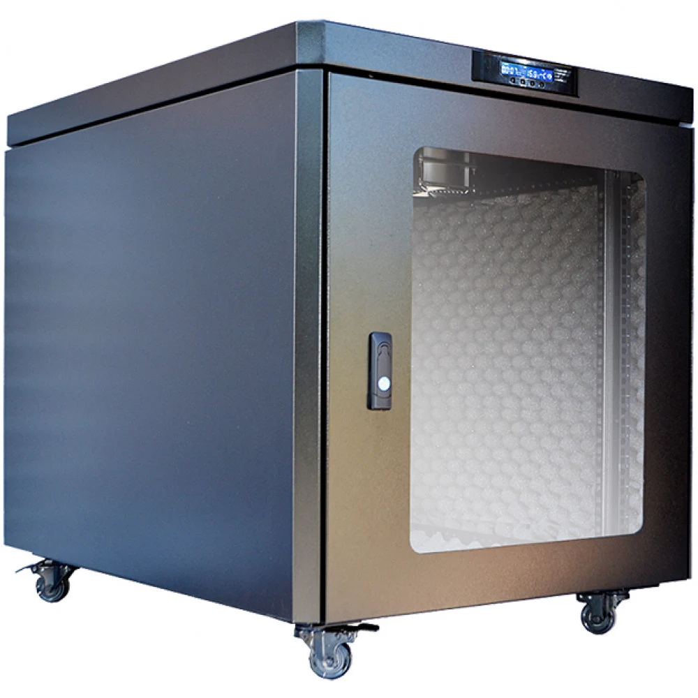 W1590UR-SP - Рэковая стойка со звукоизоляцией Wize Pro W1590UR-SP 19”, 15U, 650х900 мм, стеклянная передняя дверь, задняя дверь - металл,вент.панель из 3 вентиляторов, колеса, рэковые гайки: 20 шт,