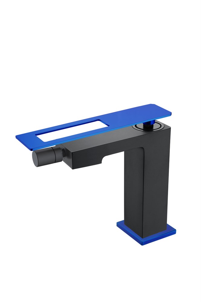 Смеситель для биде Boheme BlackBlue 146-BUV Смеситель для биде Boheme BlackBlue 146-BUV