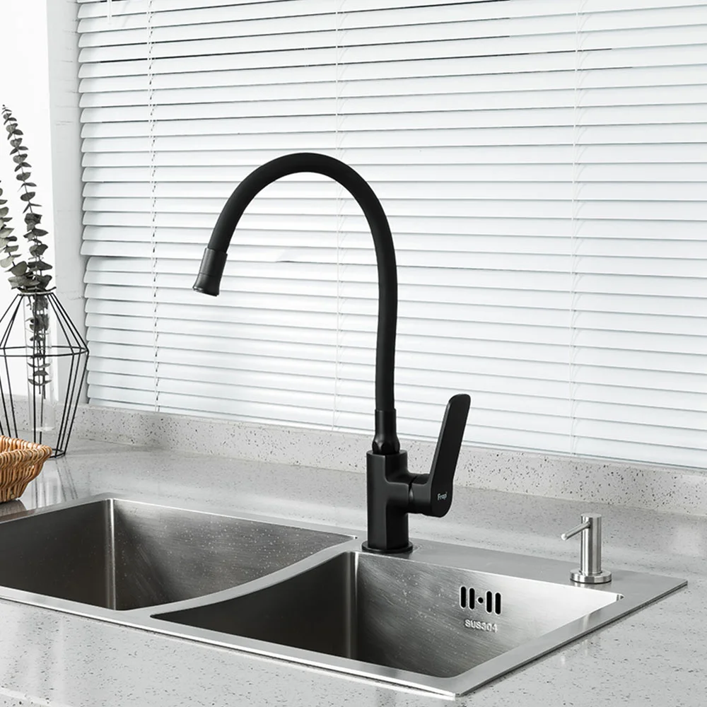 Смеситель для кухни FRAP F4462 с гибким изливом, черный — Изображение 3