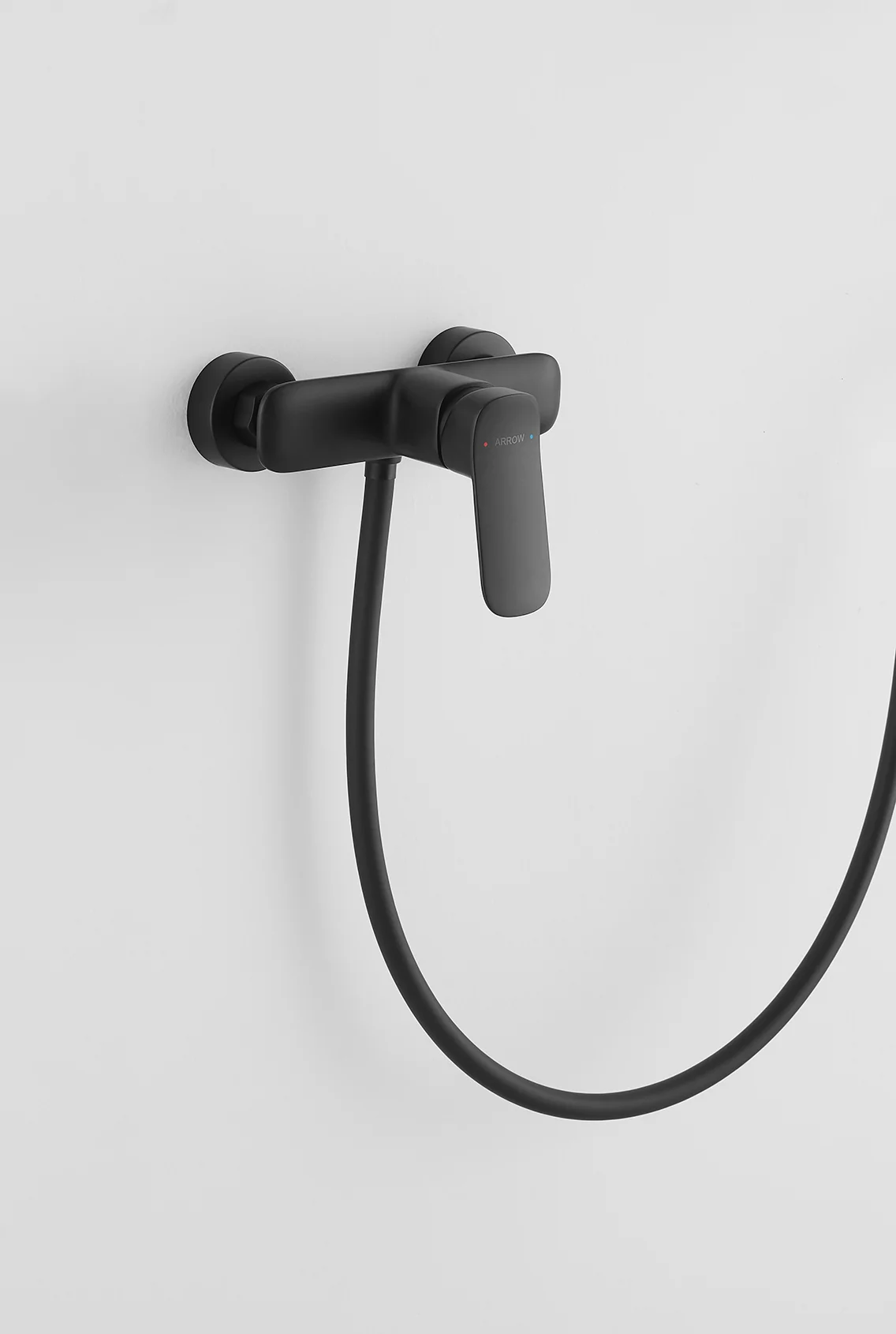Смеситель для душа ARROW AG35AMB, черный матовый Смеситель для душа ARROW AG35AMB, черный матовый
