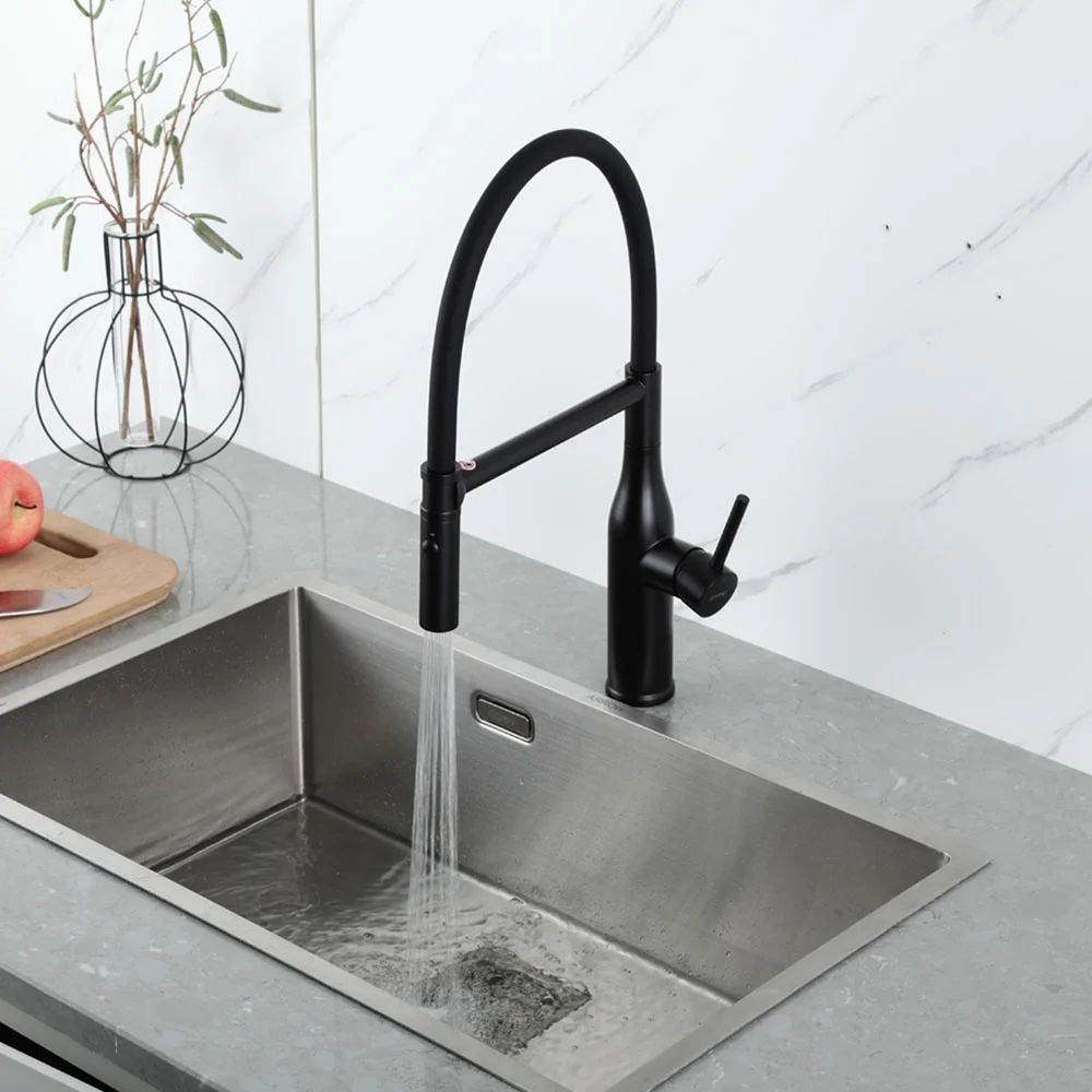 Смеситель для кухни GAPPO G4098-26 с гибким изливом, черный — Изображение 5
