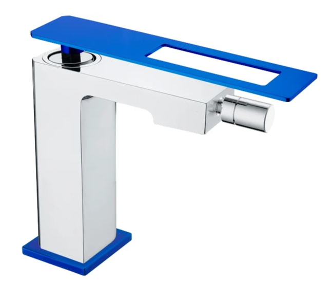 Смеситель для биде Boheme Q 146-CRW ChromeUW Смеситель для биде Boheme Q 146-CRW ChromeUW