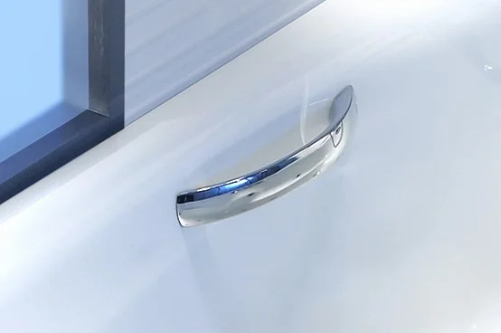 Ручки для ванны Roca Swing 291109000 хром Ручки для ванны Roca Swing 291109000 хром