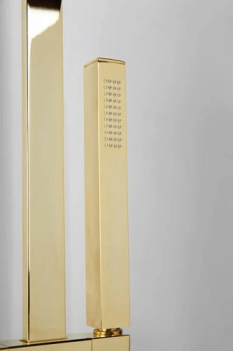 Душевая система CEZARES CZR-L-SD-03/24 Душевая система CEZARES CZR-L-SD-03/24