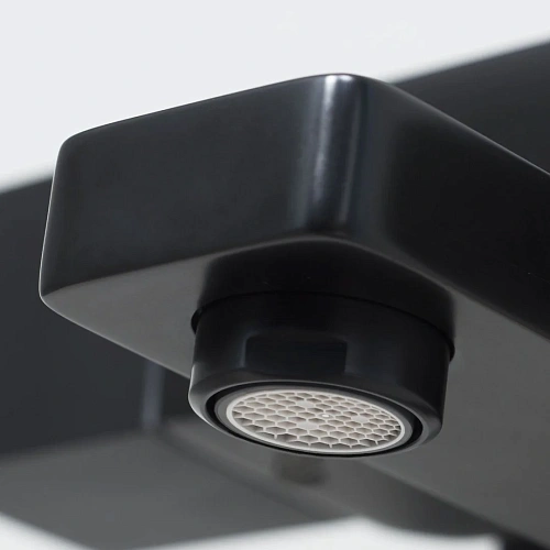 Душевая система WasserKRAFT A29901 Thermo с термостатом черный Душевая система WasserKRAFT A29901 Thermo с термостатом черный