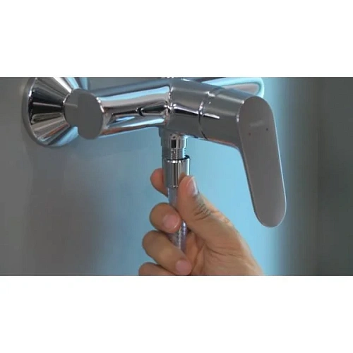 Душевой гарнитур Hansgrohe Crometta 1jet 26537400 90 см, белый/хром Душевой гарнитур Hansgrohe Crometta 1jet 26537400 90 см, белый/хром