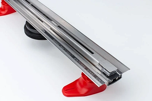 Душевой лоток BERGES SUPER line 650, матовый хром, S-сифон D50/105 H50 вертикальный 090081 Душевой лоток BERGES SUPER line 650, матовый хром, S-сифон D50/105 H50 вертикальный 090081