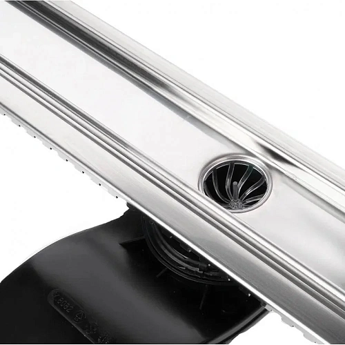 Душевой лоток BERGES TOP Stark 600, матовый хром, S-сифон D50/105 H50 вертикальный 090049 Душевой лоток BERGES TOP Stark 600, матовый хром, S-сифон D50/105 H50 вертикальный 090049