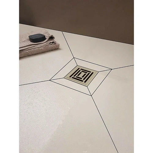 Душевой трап BERGES PLATZ Uno 100х100, матовый хром, S-сифон D50/105 H50 вертикальный 090069 Душевой трап BERGES PLATZ Uno 100х100, матовый хром, S-сифон D50/105 H50 вертикальный 090069