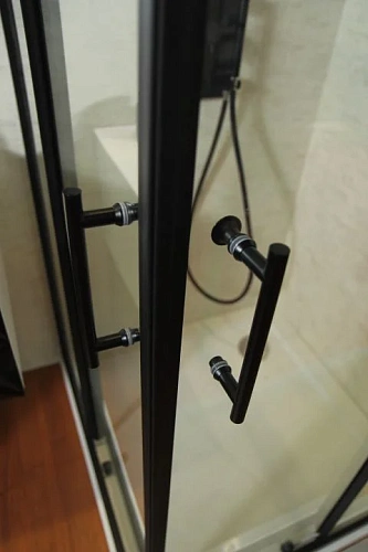 Душевой уголок CEZARES ECO-O-A-2-90-C-NERO 90x90см стекло прозрачное, профиль черный Душевой уголок CEZARES ECO-O-A-2-90-C-NERO 90x90см стекло прозрачное, профиль черный