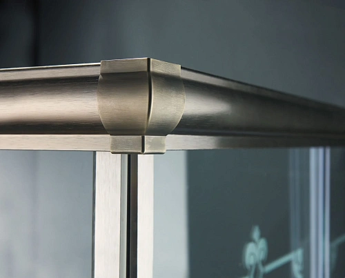 Душевой уголок CEZARES GIUBILEO-A-2-100-SCORREVOLE-C-Br 100x100см стекло прозрачное, профиль бронза Душевой уголок CEZARES GIUBILEO-A-2-100-SCORREVOLE-C-Br 100x100см стекло прозрачное, профиль бронза