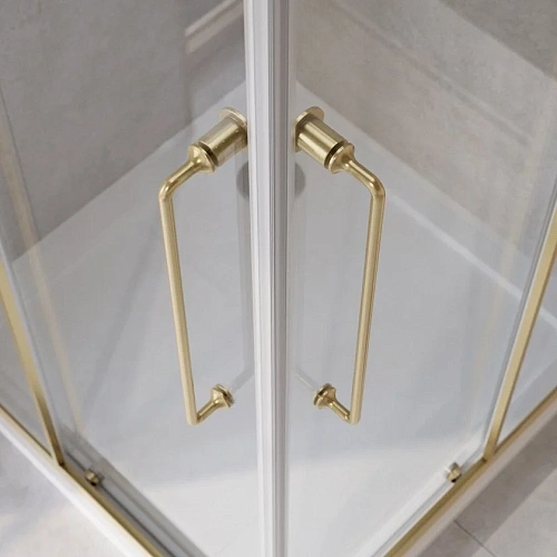 Душевой уголок CEZARES RELAX-304-A-2-80-C-BORO 80x80см стекло прозрачное, профиль брашированное золото Душевой уголок CEZARES RELAX-304-A-2-80-C-BORO 80x80см стекло прозрачное, профиль брашированное золото