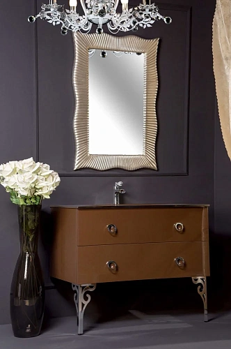 Зеркало Armadi Art SOHO 527 серебро 70х100 Зеркало Armadi Art SOHO 527 серебро 70х100