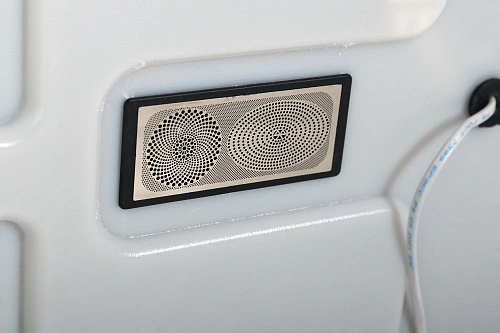 Зеркало BelBagno SPC-RNG-700-LED-TCH-RAD 12W 220-240V 700x30 с подсветкой сенсорным выключателем bluetooth цифровым термометром радио Зеркало BelBagno SPC-RNG-700-LED-TCH-RAD 12W 220-240V 700x30 с подсветкой сенсорным выключателем bluetooth цифровым термометром радио