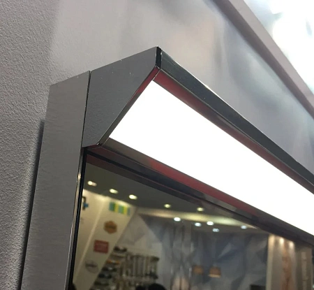 Зеркало Esbano (ESMI2597YD) с подсветкой ES-2597 YD 120х70х5 Зеркало Esbano (ESMI2597YD) с подсветкой ES-2597 YD 120х70х5