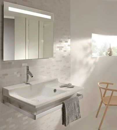 Зеркало Jacob Delafon Parallel EB1413-NF с подсветкой 80 см Зеркало Jacob Delafon Parallel EB1413-NF с подсветкой 80 см