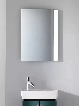 Зеркало Jacob Delafon Reve EB581-NF с подсветкой 46x65 Зеркало Jacob Delafon Reve EB581-NF с подсветкой 46x65