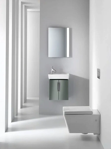 Зеркало Jacob Delafon Reve EB581-NF с подсветкой 46x65 Зеркало Jacob Delafon Reve EB581-NF с подсветкой 46x65