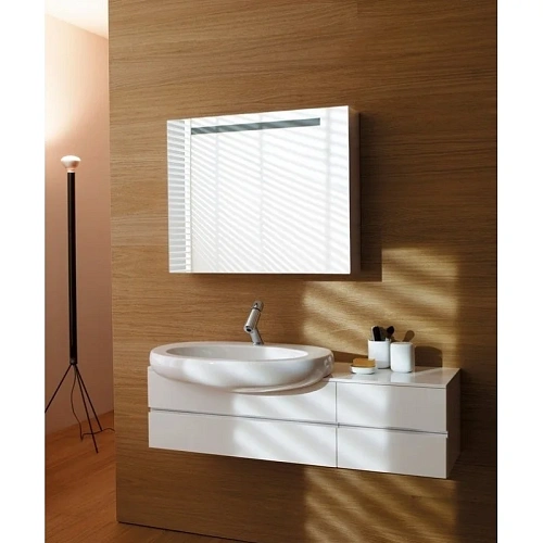 Зеркало Laufen Alessi 4842.1 (4.4842.1.097.200.1), 60x800x400 мм Зеркало Laufen Alessi 4842.1 (4.4842.1.097.200.1), 60x800x400 мм