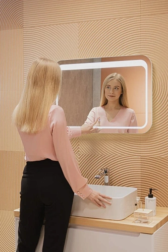 Зеркало SILVER MIRRORS 800x550 Сенсорный выключатель Пульсар (ФР-00001380) Зеркало SILVER MIRRORS 800x550 Сенсорный выключатель Пульсар (ФР-00001380)