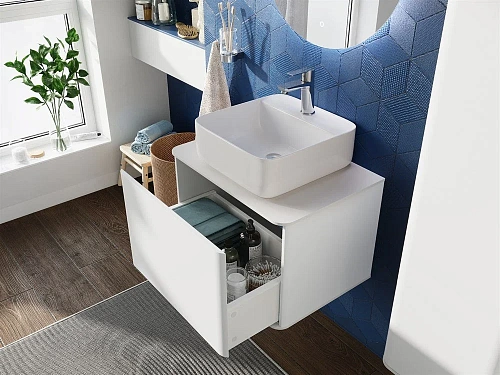 Комплект мебели STWORKI Ноттвиль 60 белая, без выреза под смеситель, подвесная, российская (гарнитур 444524 Комплект мебели STWORKI Ноттвиль 60 белая, без выреза под смеситель, подвесная, российская (гарнитур 444524