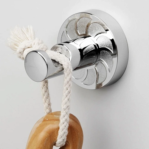 Крючок WasserKRAFT Isen K-4023 хром Крючок WasserKRAFT Isen K-4023 хром