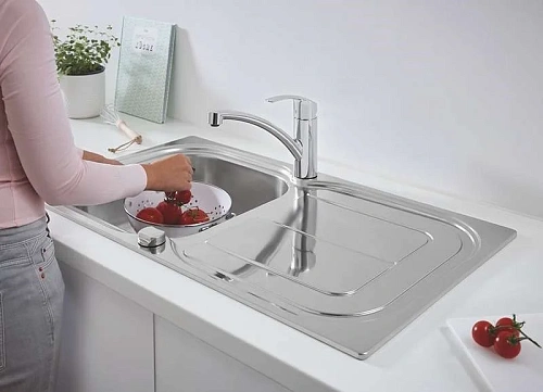 Кухонная мойка Grohe K300 из нержавеющей стали с корзинчатым вентилем, 31563SD0, левая/правая Кухонная мойка Grohe K300 из нержавеющей стали с корзинчатым вентилем, 31563SD0, левая/правая