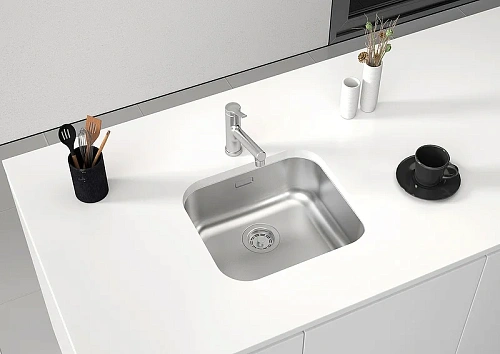 Кухонная мойка Paulmark VELLO 48 UN VE48-BS, брашированная 480х440мм Кухонная мойка Paulmark VELLO 48 UN VE48-BS, брашированная 480х440мм