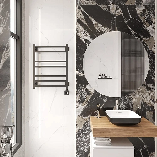 Полотенцесушитель электрический EWRIKA Кассандра Pg 60x50 R, черный матовый 510542 Полотенцесушитель электрический EWRIKA Кассандра Pg 60x50 R, черный матовый 510542