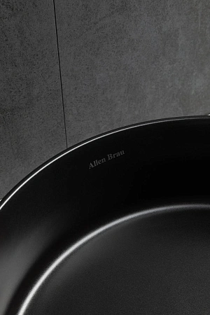 Раковина Allen Brau Fantasy Line 36 4.11032.31 накладная, черный матовый Раковина Allen Brau Fantasy Line 36 4.11032.31 накладная, черный матовый