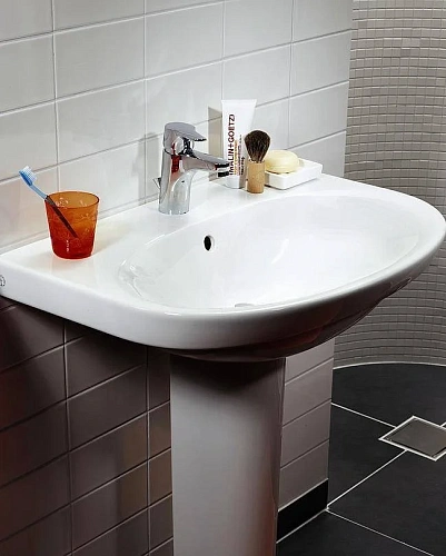 Раковина Gustavsberg Nautic С+ 5565 556599R1 65 x 50 см подвесная, покрытие Ceramicplus Раковина Gustavsberg Nautic С+ 5565 556599R1 65 x 50 см подвесная, покрытие Ceramicplus