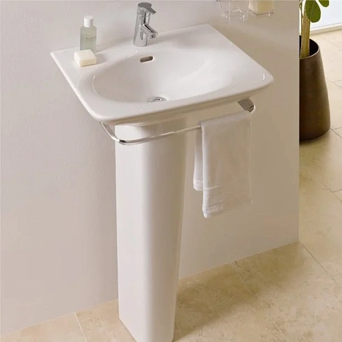 Раковина Laufen Palace 1070.2 (600x480x165мм, 8.1070.2.000.104.1) Раковина Laufen Palace 1070.2 (600x480x165мм, 8.1070.2.000.104.1)