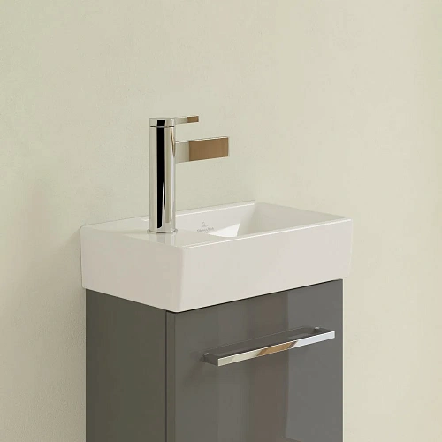 Раковина Villeroy & Boch Avento 36 x 22 см 43003R01 Раковина Villeroy & Boch Avento 36 x 22 см 43003R01