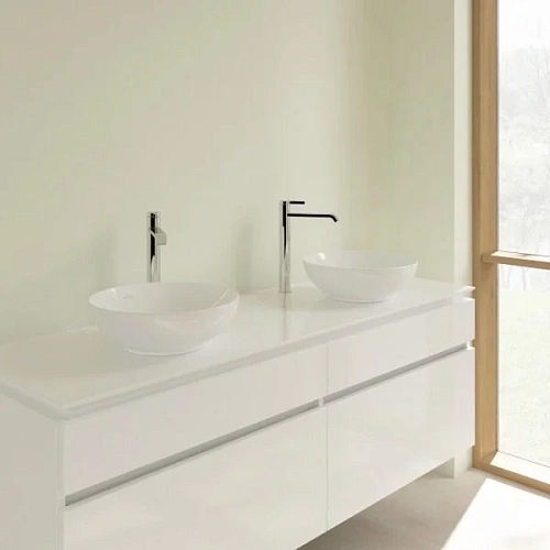 Раковина Villeroy & Boch Loop&Friends 38 x 38 см CeramicPlus 4A4501R1 накладная Раковина Villeroy & Boch Loop&Friends 38 x 38 см CeramicPlus 4A4501R1 накладная